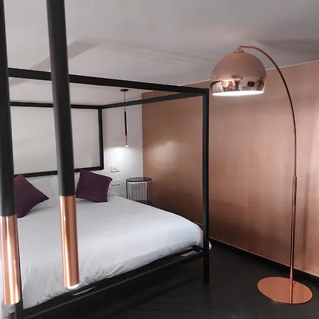 Dimora In Cortile Apartamento